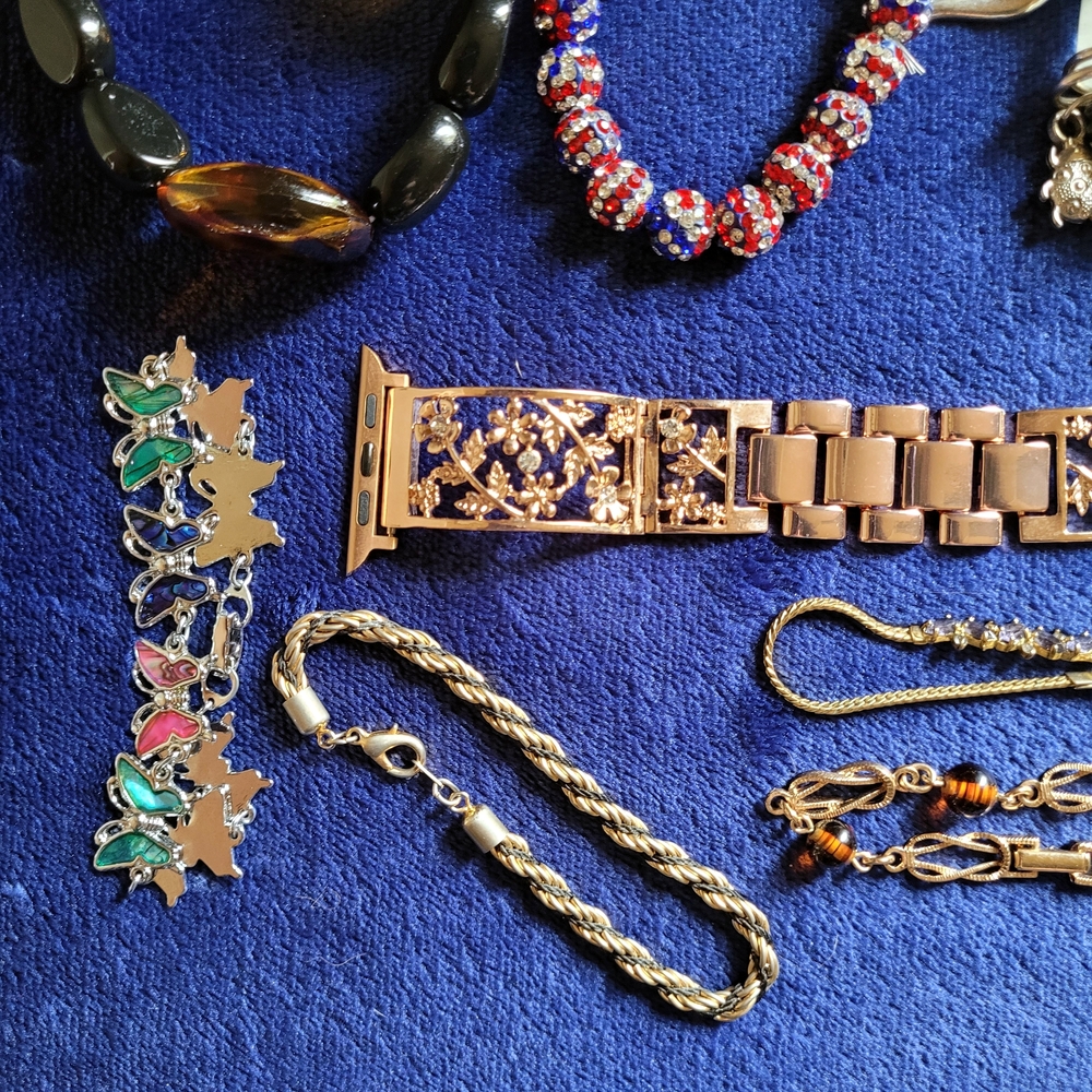 Vintage to Modern Silver and Gold Tone Stretch and Clasp Bracelet Lot - Picture 2 of 5